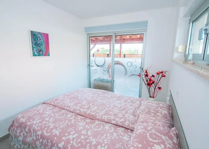 Maja Apartment